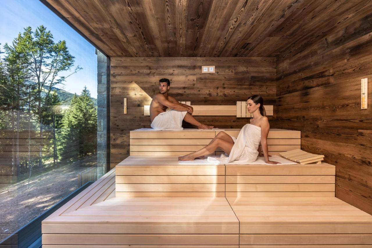 Camping Essenza Alpina فولاريا المظهر الخارجي الصورة